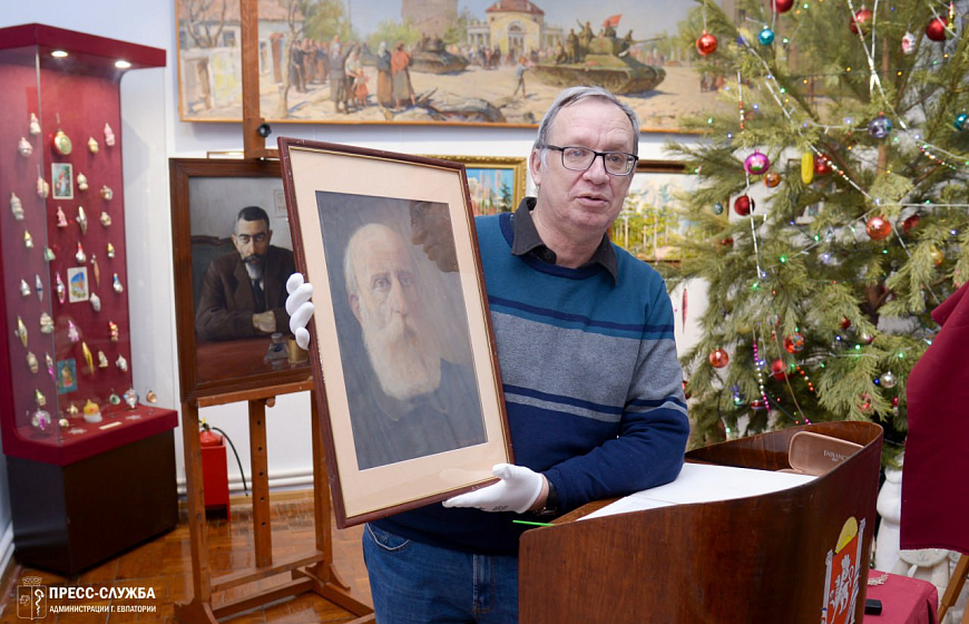 В Евпатории представили картину Николая Химоны